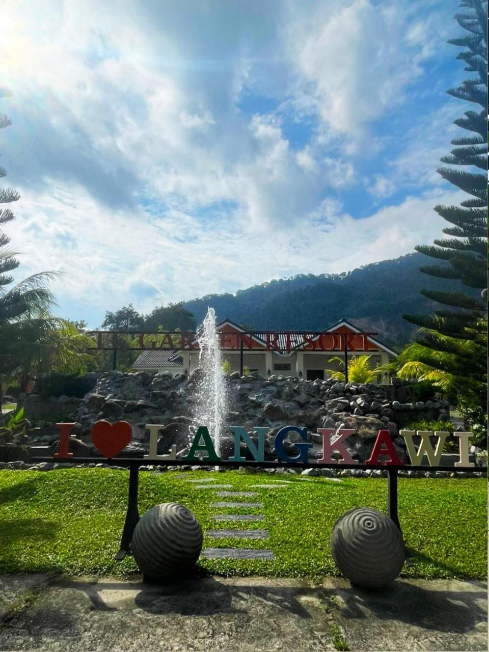 Tc Garden Resort Kuah Exterior photo