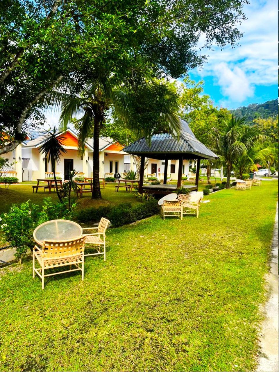 Tc Garden Resort Kuah Exterior photo